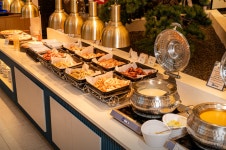 프리미엄 스시뷔페 다이닝원, 고물가 시대 칩리미엄 외식 트렌드 확산