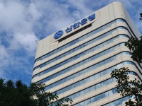 신한금융, 시공사 임대리츠 주식 매각으로 유동화 거래 성공