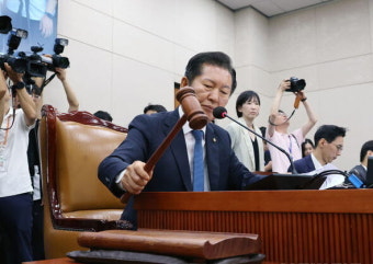 25만원 지급법·노란봉투법, 법사위 통과..내일 본회의 표결