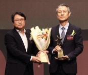 성우자동차공업주 | 현대성우쏠라이트, 6년 연속 ‘올해의 브랜드 대상’ 자동차 배터리 부문 1위