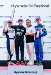 [포토] 브라비오 정상오-Team04 김택준-DCT레이싱 권혁진, 현대N페스티벌 2라운드 영광의 얼굴들