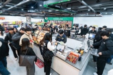 세븐일레븐, 한양대에 뉴웨이브 한양대프라자점 오픈