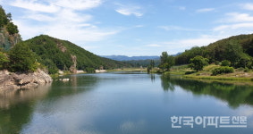 금강 오지의 비경 속으로, 아득한 시간 속으로 [테마여행]