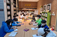 작은도서관 속 큰 세상, 입주민들 행복의 나라로