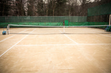 단지 테니스회 입대의가 허가 없이 테니스장 철거 소송, 결과는?