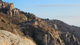 명산 중의 명산 쌍무지개 동굴서 청룡의 해 첫 포옹 [테마여행]