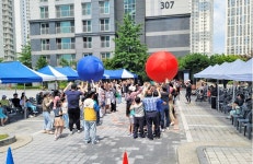 천안 불당리더힐스, 삼겹살데이 축제 열고 아파트에서 야영도