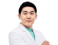 장기간 콘택트렌즈를 착용했다면…라식, 라섹 등 시력교정술 전 주의사항은?