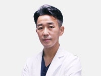 팔이 올라가지 않는 오십견, 초기에 바로잡아야