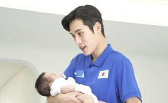 '슈돌' 김준호, 둘째 아들 '정우' 공개…붕어빵 꽃미모