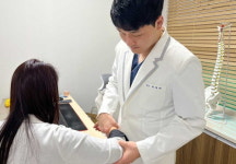 누적 사용으로 인한 팔꿈치 질환 통증 개선
