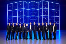 세븐틴, 美 MTV 음악 프로그램 출연...마에스트로 무대