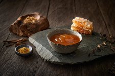 호텔신라, 여름 보양식 선봬…정선 삼계탕·한우 갈비탕