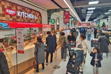 롯데마트 그랑 그로서리 차세대 매장으로 자리매김