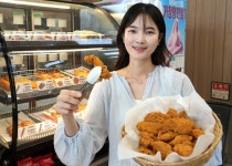 세븐일레븐, 2년 전 가격 그대로 1만원대 만쿠만구 치킨 순살 출시