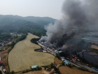 이천 마장 물류창고 화재 불길 잡혀···대응 1단계 해제