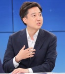 與윤리위, 이준석 당 대표 당원권 6개월 정지 의결