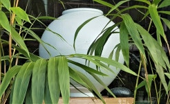 [사진으로 봤다] 휴일 관광객 북적...이천도자기축제 열리는 사기막골 도예촌