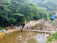연일 이어지는 폭염에 동두천 왕방계곡 시민들로 만원