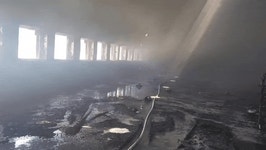 [영상] 화성 병점초 체육관 공사장서 화재…인명 피해 없어