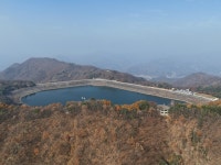 [드본세] 산 위에 세워진 거대한 자연형 배터리 호명호수