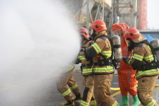 [사진으로 봤다] 여주소방, KCC글라스 여주공장서 재난대응 민관합동훈련