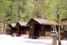 산뜻하게 새단장한 국립자연휴양림으로 놀러오세요