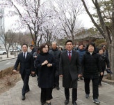 용산구청장, 제106주년 3.1절 효창공원 의열사 묘역 참배