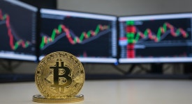 비트코인($BTC), 8만 8,000달러 방어했지만 ETF서 2조 원 유출…시장 경계심 지속