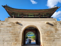 청와대 개방 5개월, 주변 상권 돌아보니