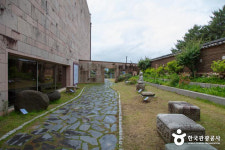 다채로운 미디어 실감 영상·전시가 가득한 국립춘천박물관