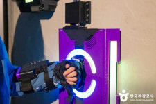 온라인 게임을 현실에서 만나는 이색 실내 게임장