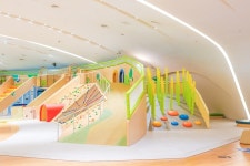 2025 우수 어린이놀이시설에서 아이들 행복지수 높여요