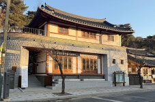 신암마을 어울림터 | 제2기 로컬100 '은평한옥마을'에서 로컬의 미래를 읽다