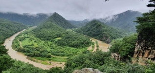 언젠가는 정여립 동상이 들어서고 대동세상이 오지 않겠는가? 