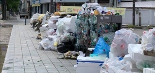 전주시 청소행정 민간위탁 폐지하고 직영으로 전환해야...돈 퍼주기·공공성 훼손 주장