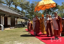 법화종 관효 총무원장 종단 내홍 신도님들께 참회