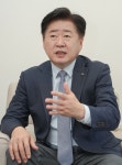 미래산업 육성...제주경제에 활력 불어넣겠다