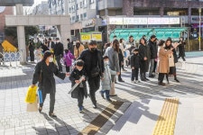 4년만에 열린 대면 입학식