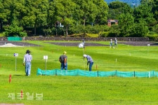 무더위 속 즐기는 파크골프