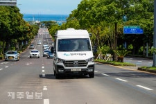 제주 첫 노선버스형 자율주행차 서비스 시작