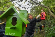 제주신화월드, 행복공작소(주) 새집 달아주기 행사