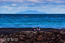 여서도 배경으로