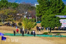 포근한 날씨에 즐기는 파크골프