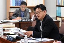 아라복합문화센터 어디에?...주민 접근성 논란