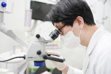 [V헬스] 발치 전 자연치아 살리기 위한 치료부터 선행해야