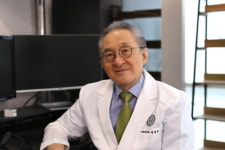연세로의료의원, 신촌세브란스 명예교수 이비인후과 이정권 교수 초빙