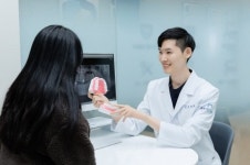 [V헬스] 임플란트, 적절한 치료 시기를 지키는 것이 중요