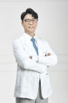 강남 닥터봄의원 이제혁 원장, 5세대 키토산 스킨부스터 레스노베 크리스탈 키닥터 선정