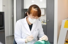 [V헬스] 치과 치료 미루다 더 큰 병 생긴다? 조기 치료의 중요성